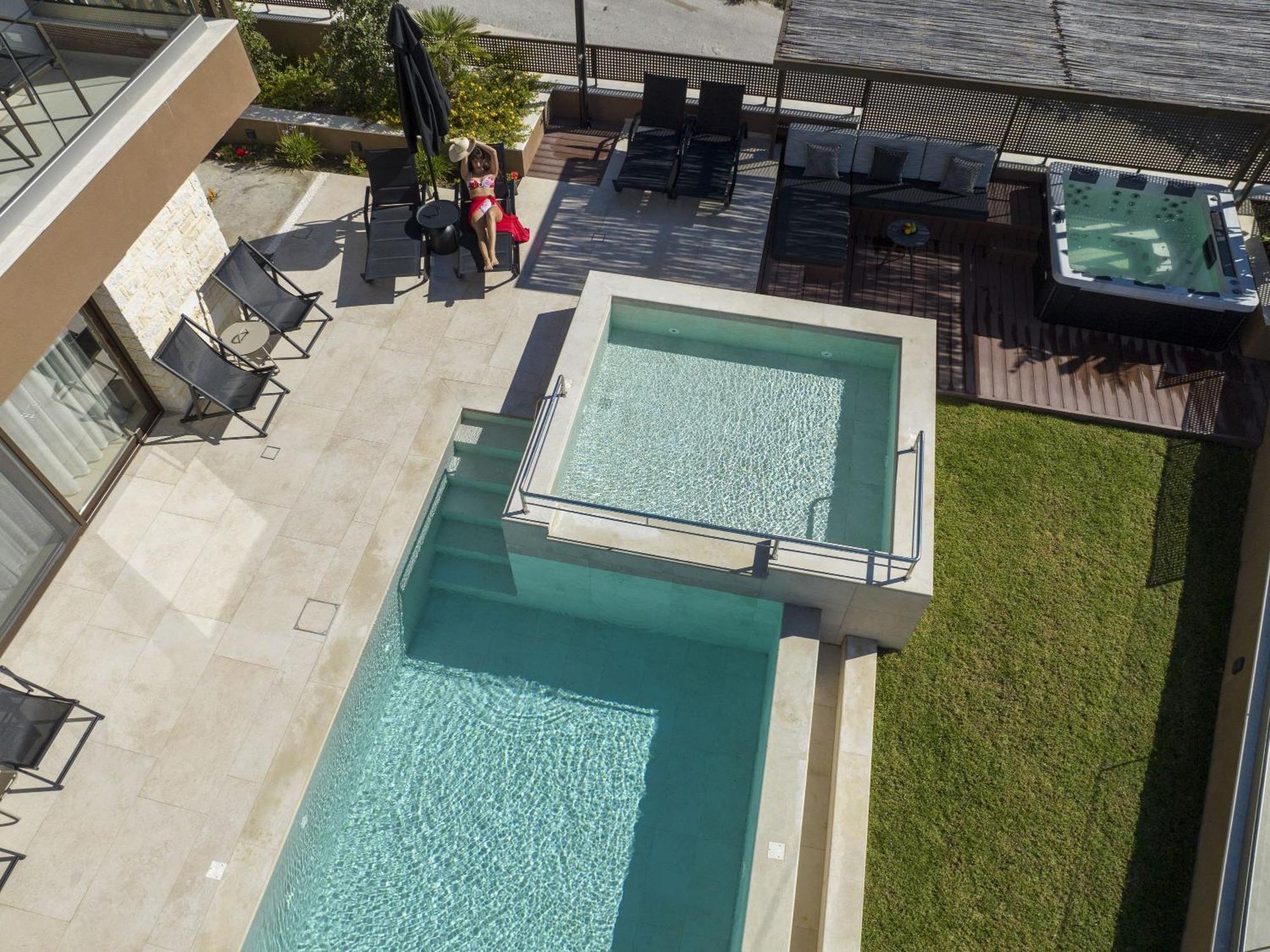 Almi-Cove Hilltop Villas Almirida Eksteriør bilde