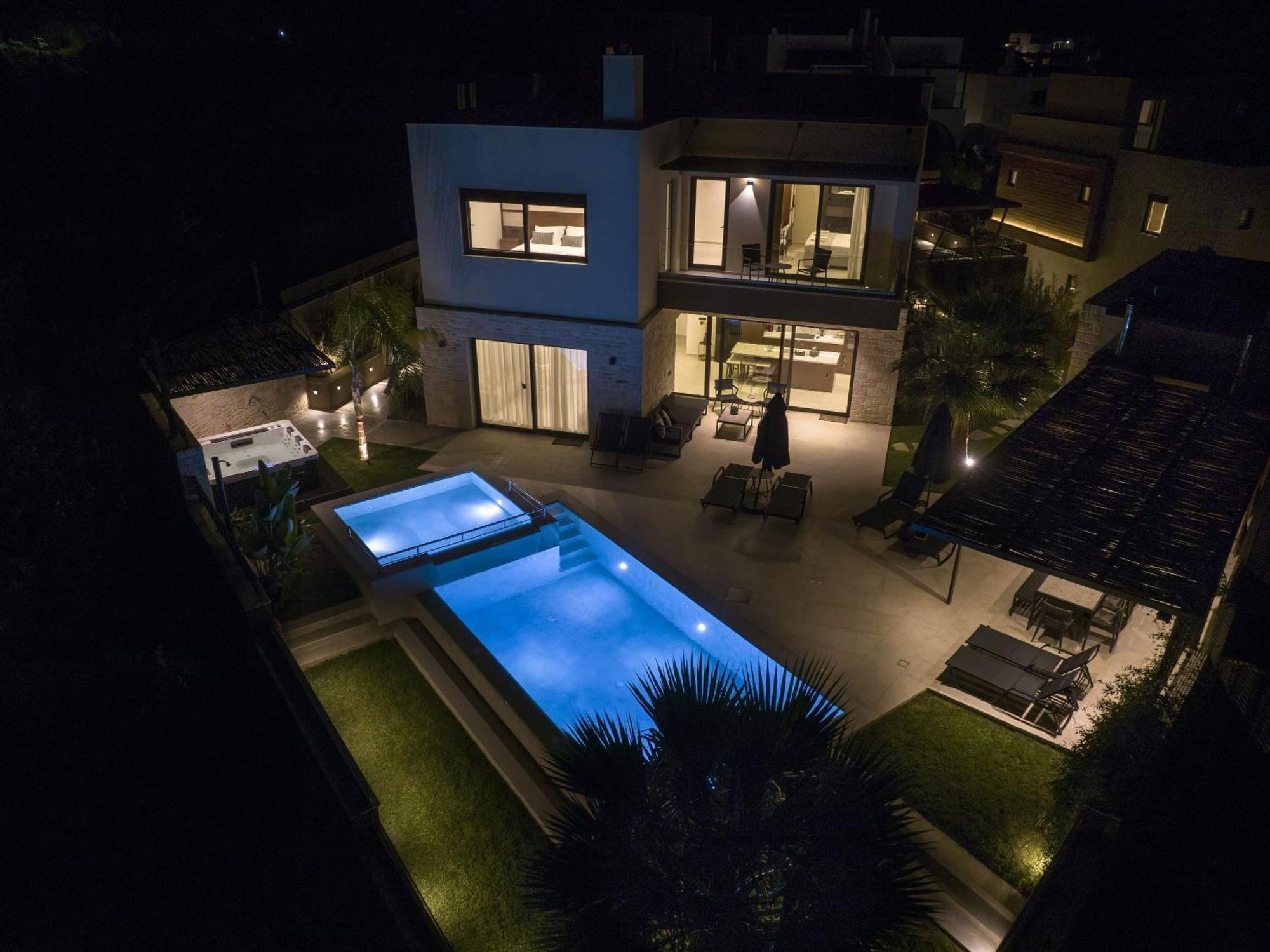Almi-Cove Hilltop Villas Almirida Eksteriør bilde