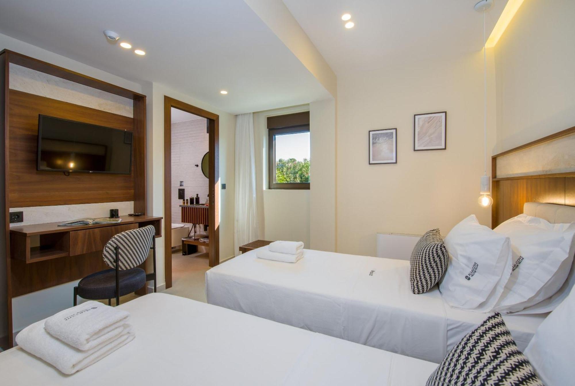 Almi-Cove Hilltop Villas Almirida Eksteriør bilde
